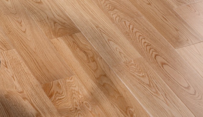 Solid and engineered oak Flooring